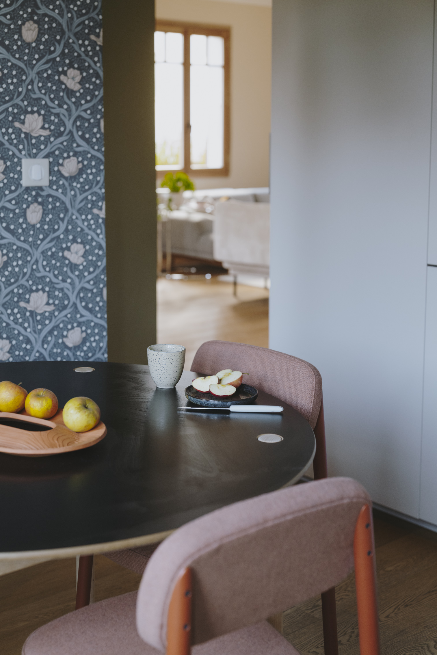 cuisine-design-perene-chaises-kann-design