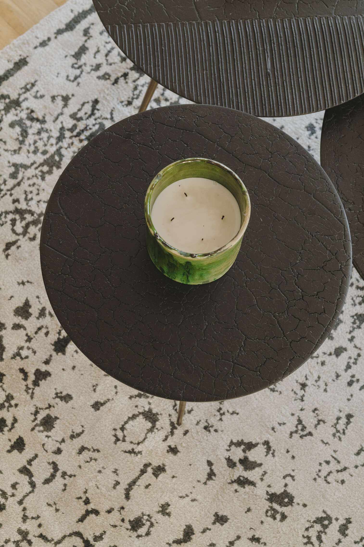 tapis-design-dans-salon-perene