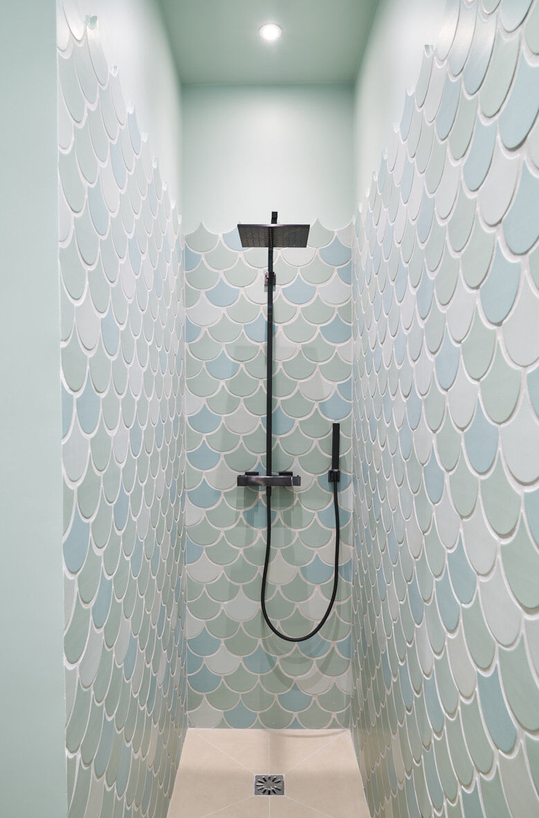 douche-lumineuse-suite-parentale-bucolique-perene