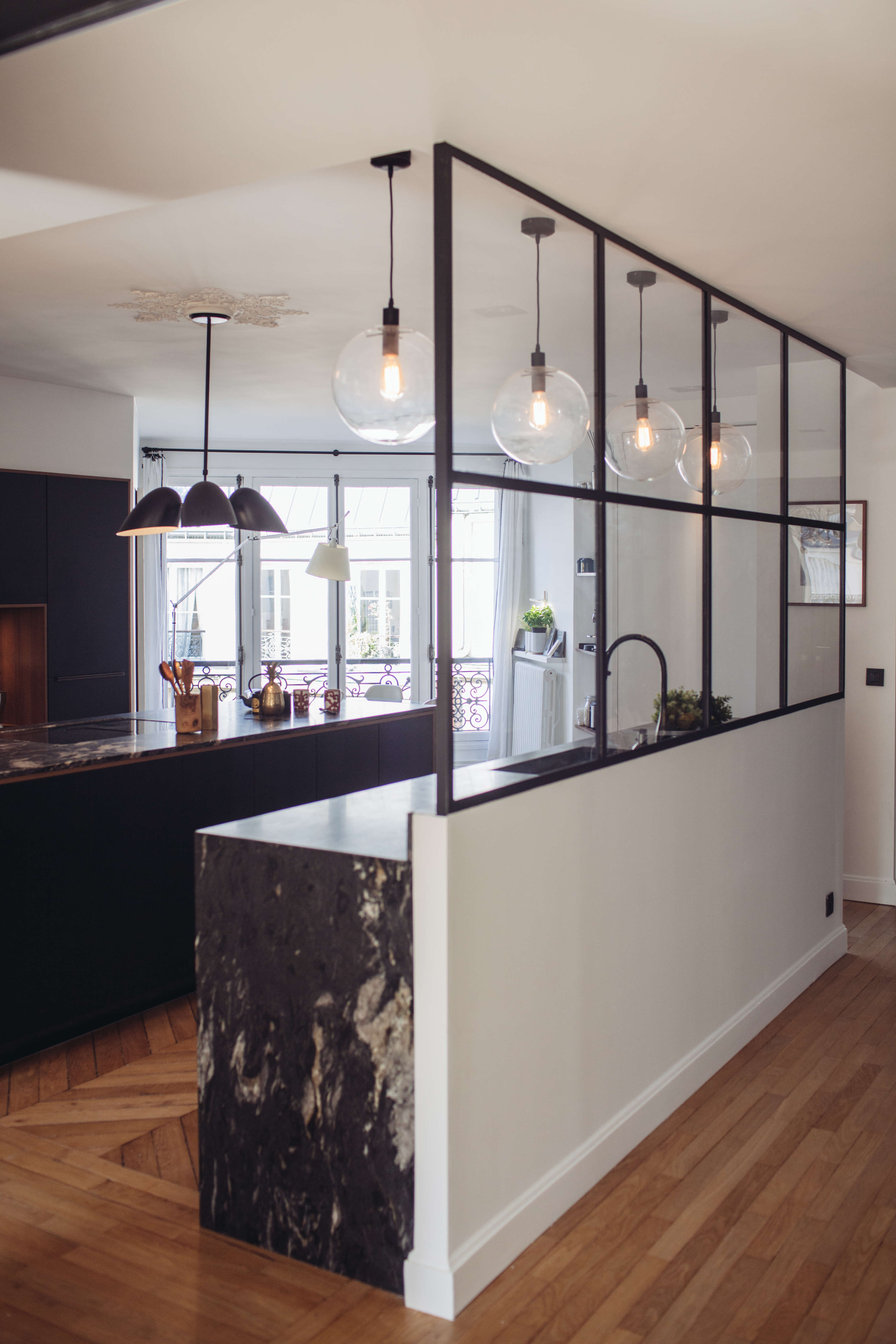 Verriere-noire-cuisine-Perene