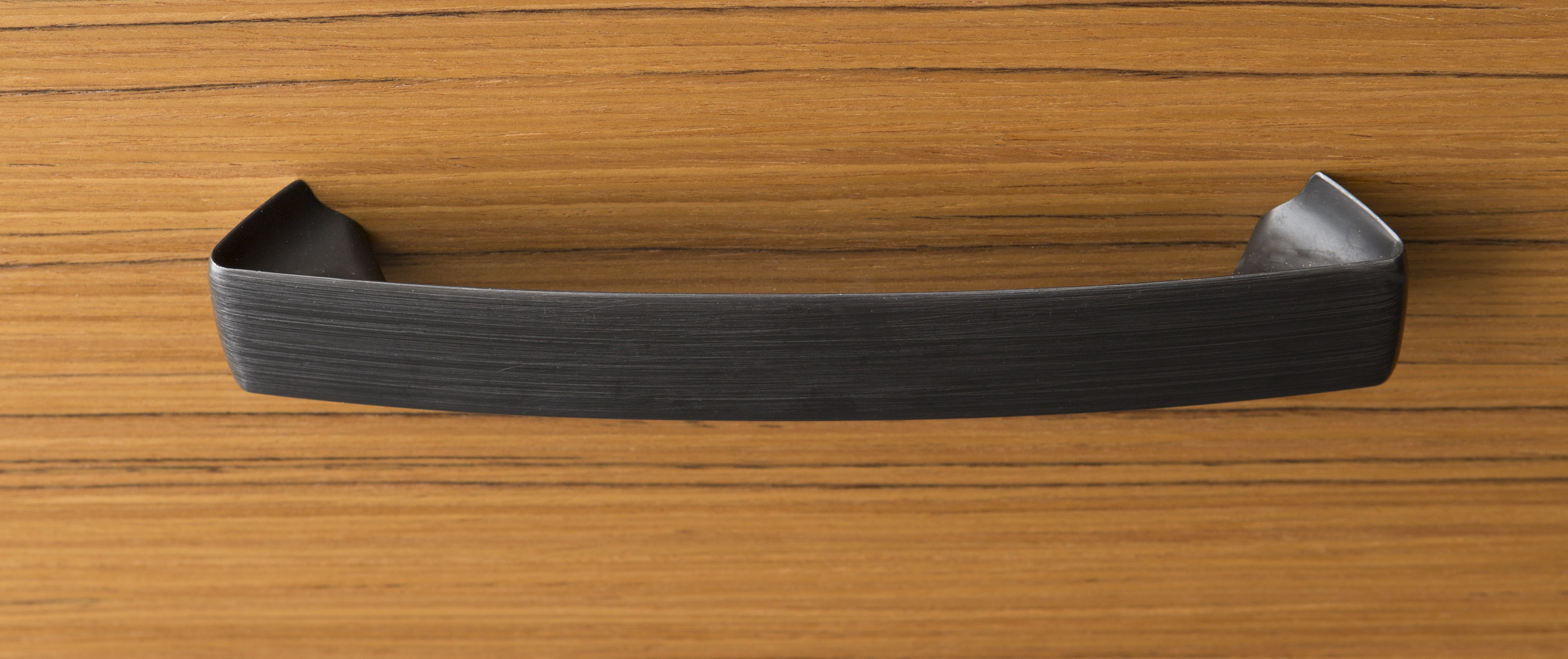 poignée-salle-de-bain-bois