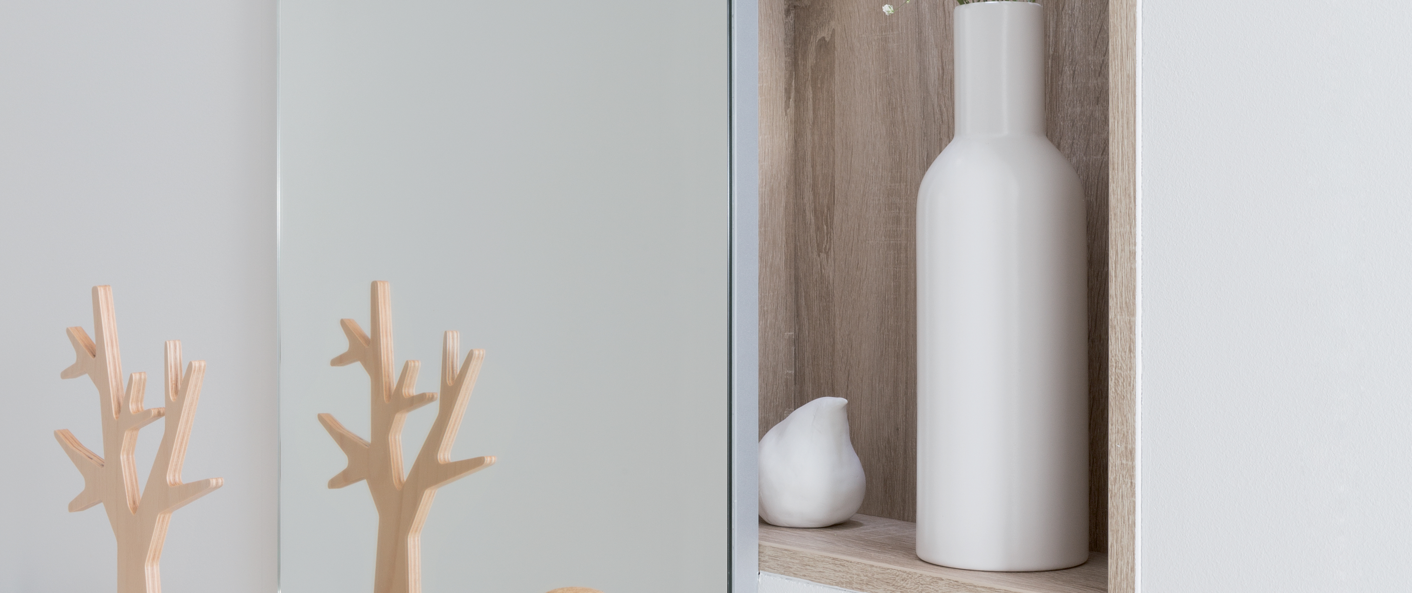 salle-de-bains-rangement-maquillage-bois