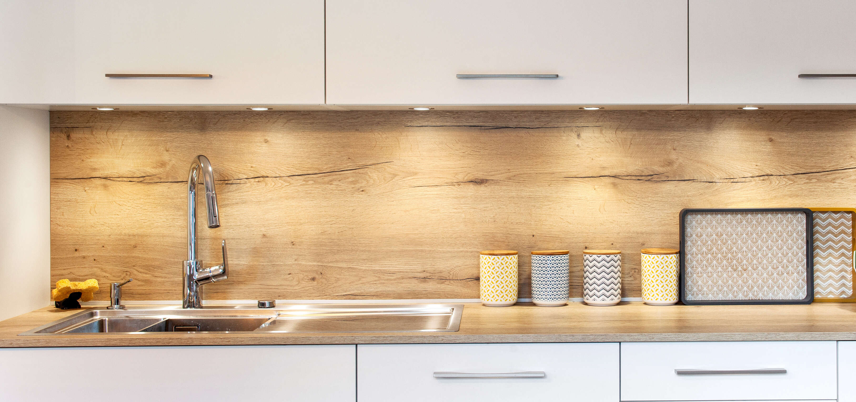 Perene_cuisine_blanche_bois