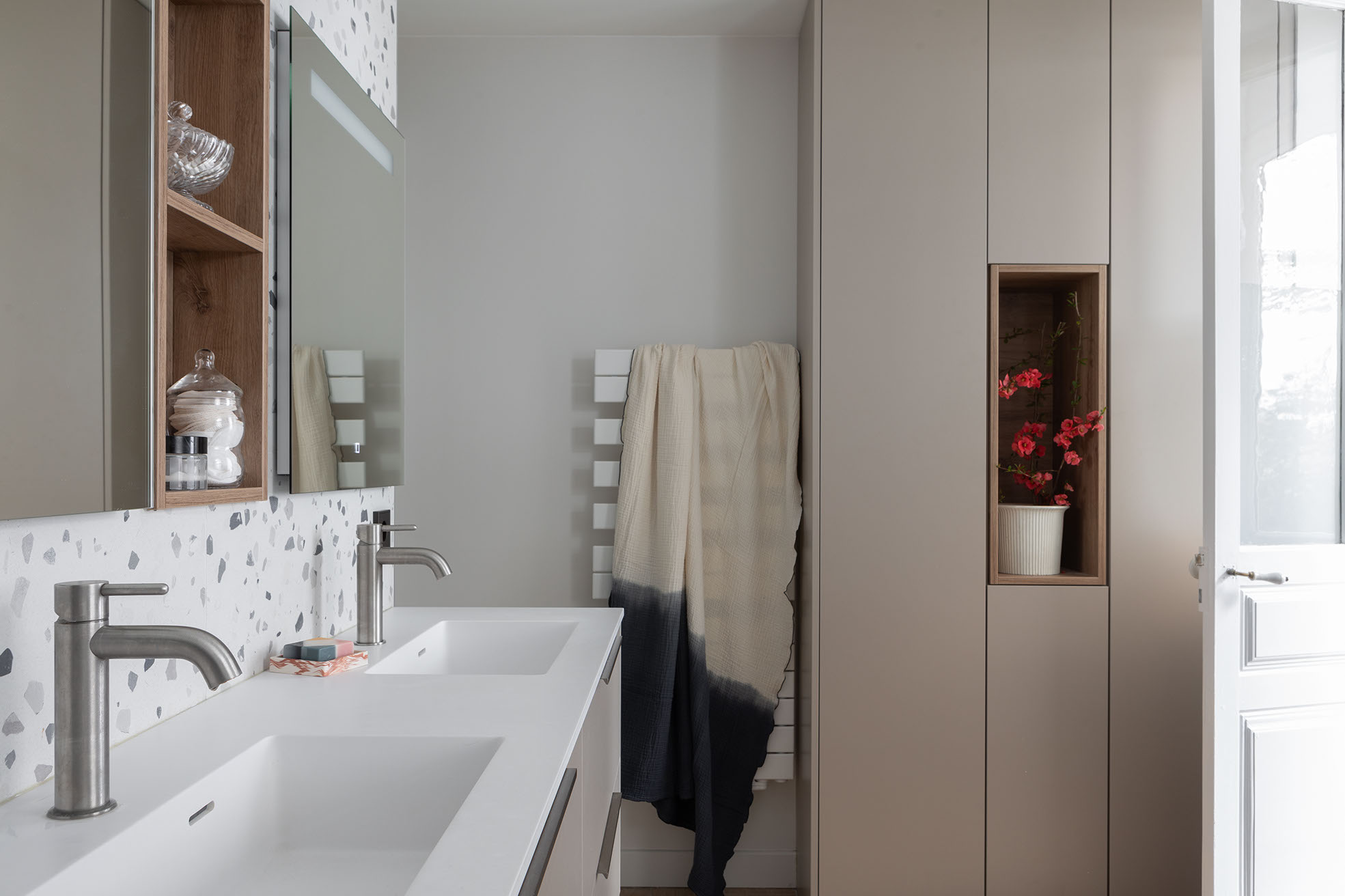 salle-de-bains-Perene-terrazzo