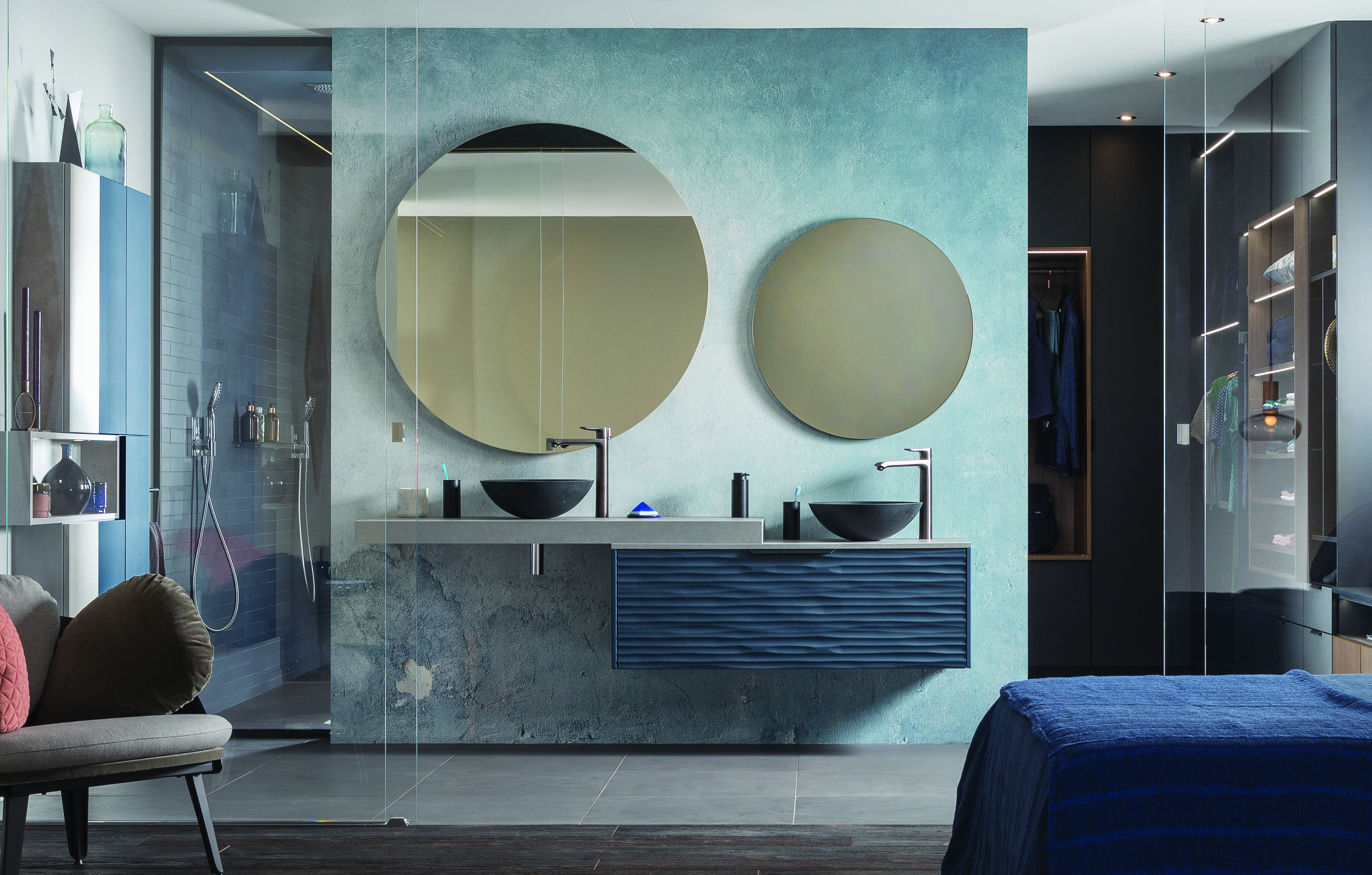 salle-de-bain-colore-bleue-chambre-parentale-perene