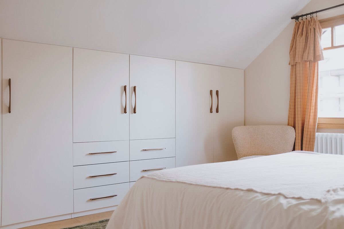 rangements-sous-pente-dressing-Perene