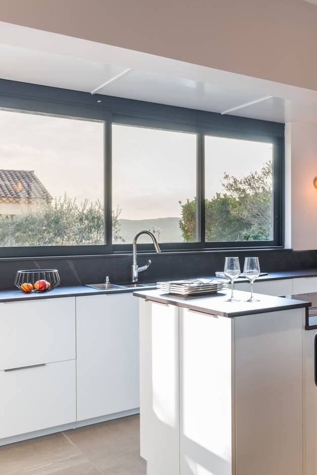 perene_aix_en_provence_1_1587824_MG_807282_CHARRIE