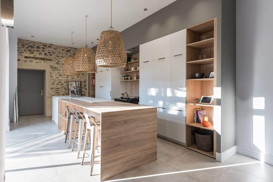 cuisine-blanc-et-bois-perene