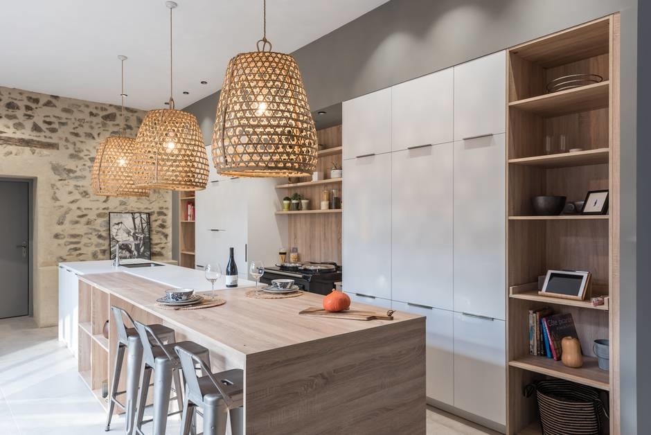 cuisine-ilot-blanc-et-bois-perene-lyon