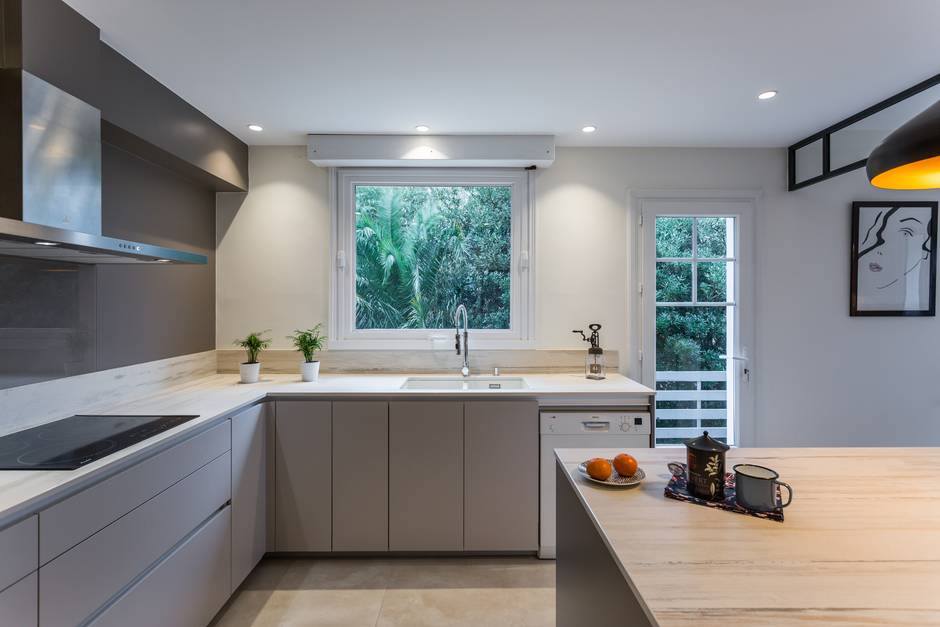 perene-saint-jean-de-luz-cuisine%20moderne