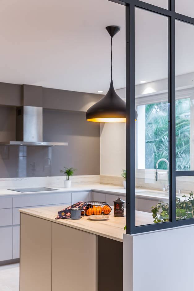 perene-saint-jean-de-luz-cuisine-art-deco