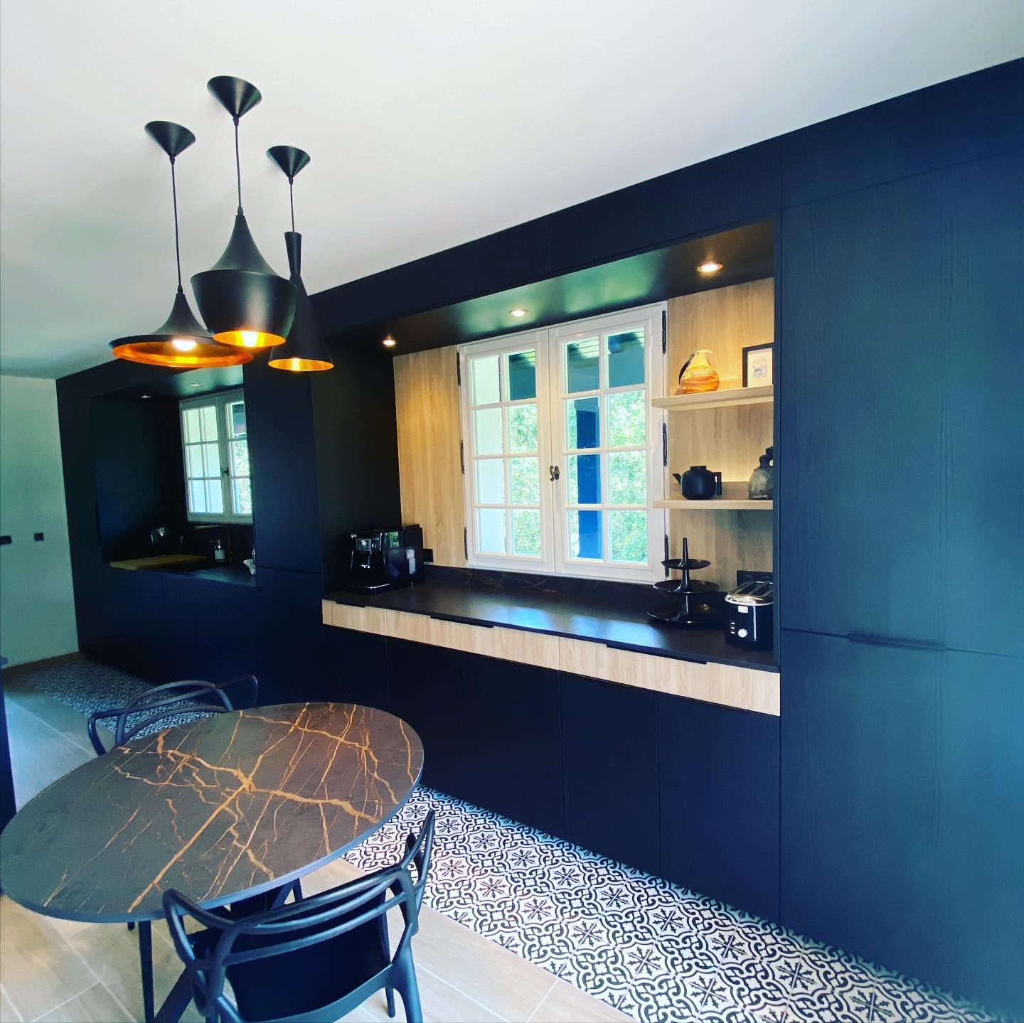 2FF54AC5-CAA4-4E53-8B38-1010CE724CDF_0