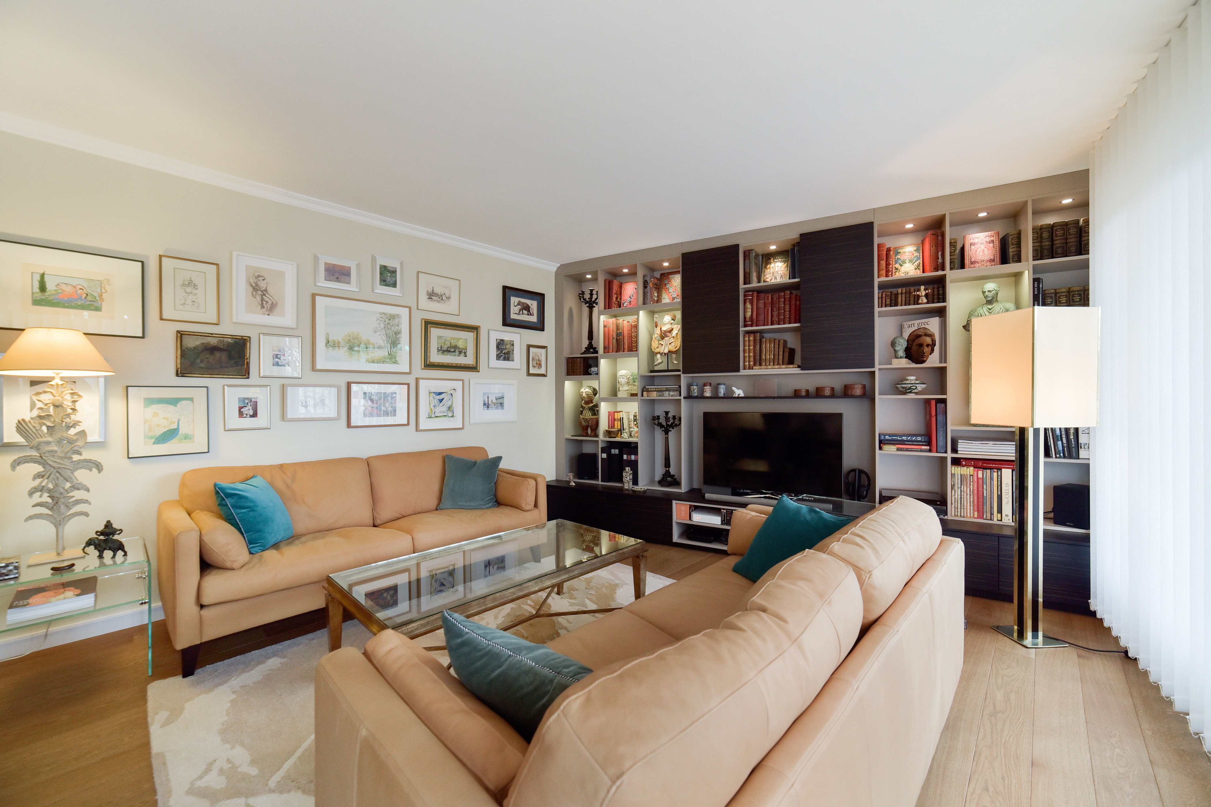 agencement-sur-mesure-meuble-tv-bibliotheque-bois-perene-auxerre-4