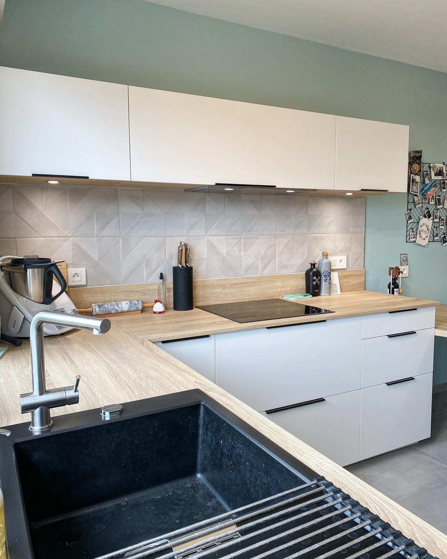 Cuisine%20blanche%20et%20bois%201