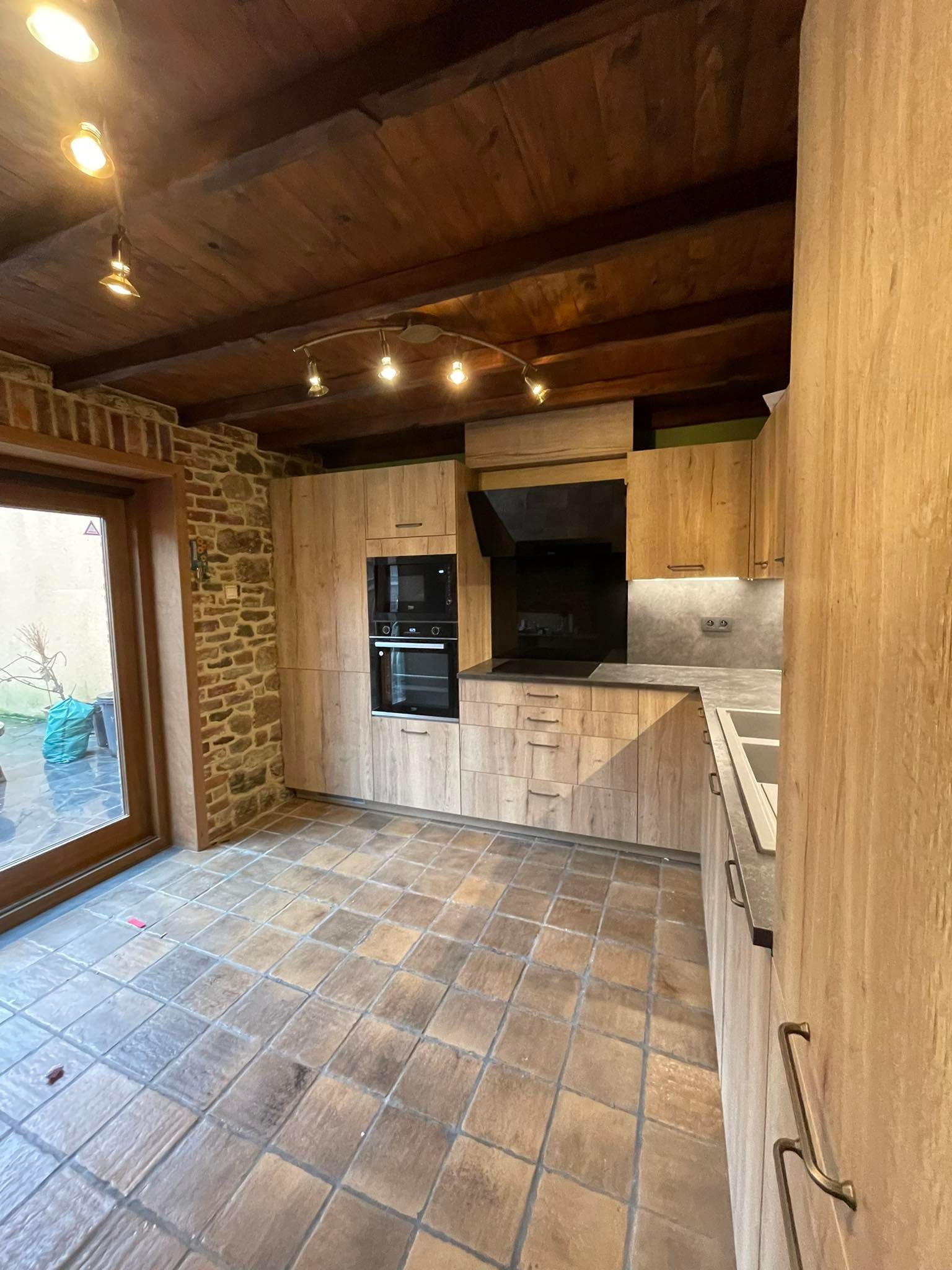 327747176_577085207630399_7106776919501012513_n