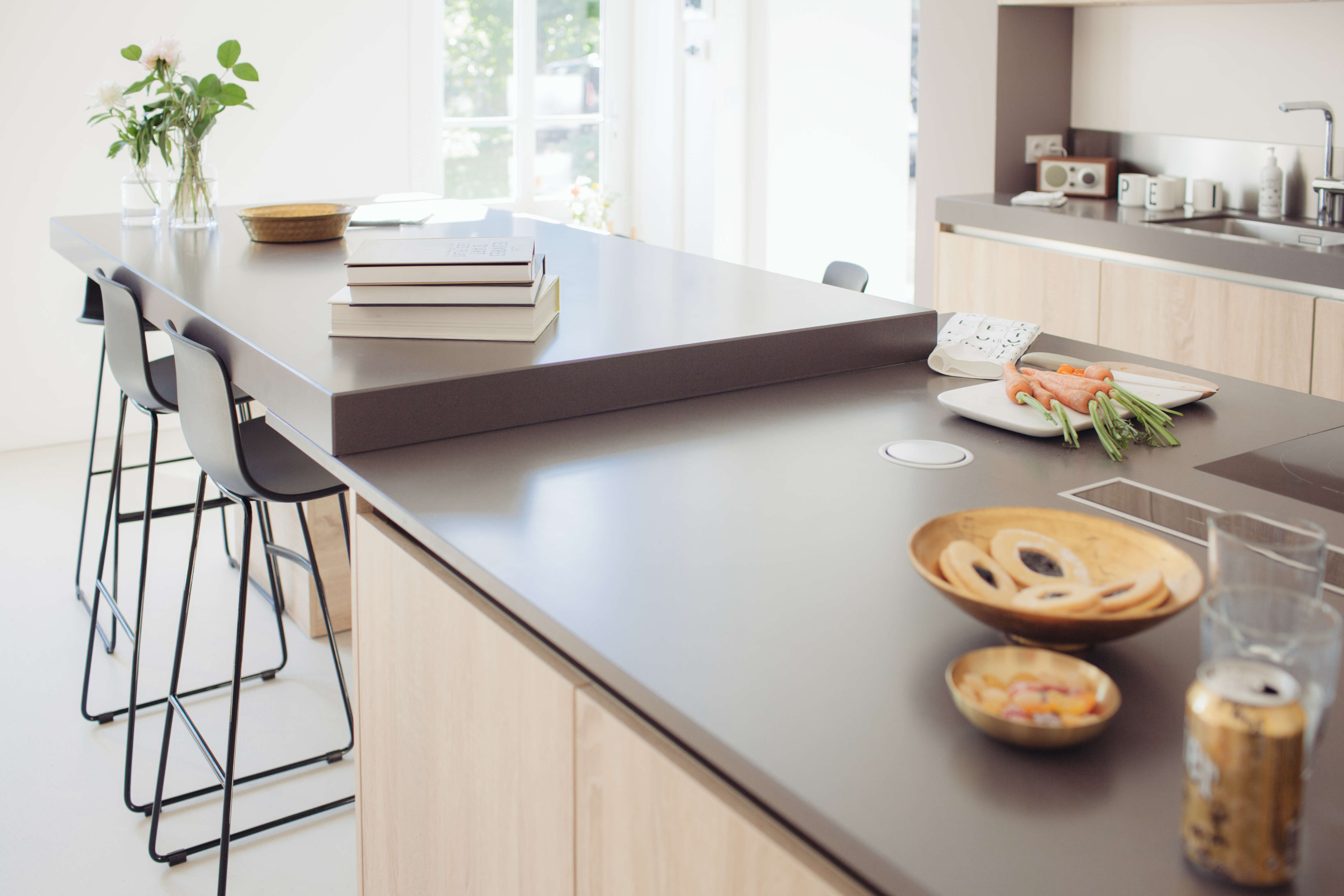 cuisine-ilot-central-maison-bourgeoise-perene