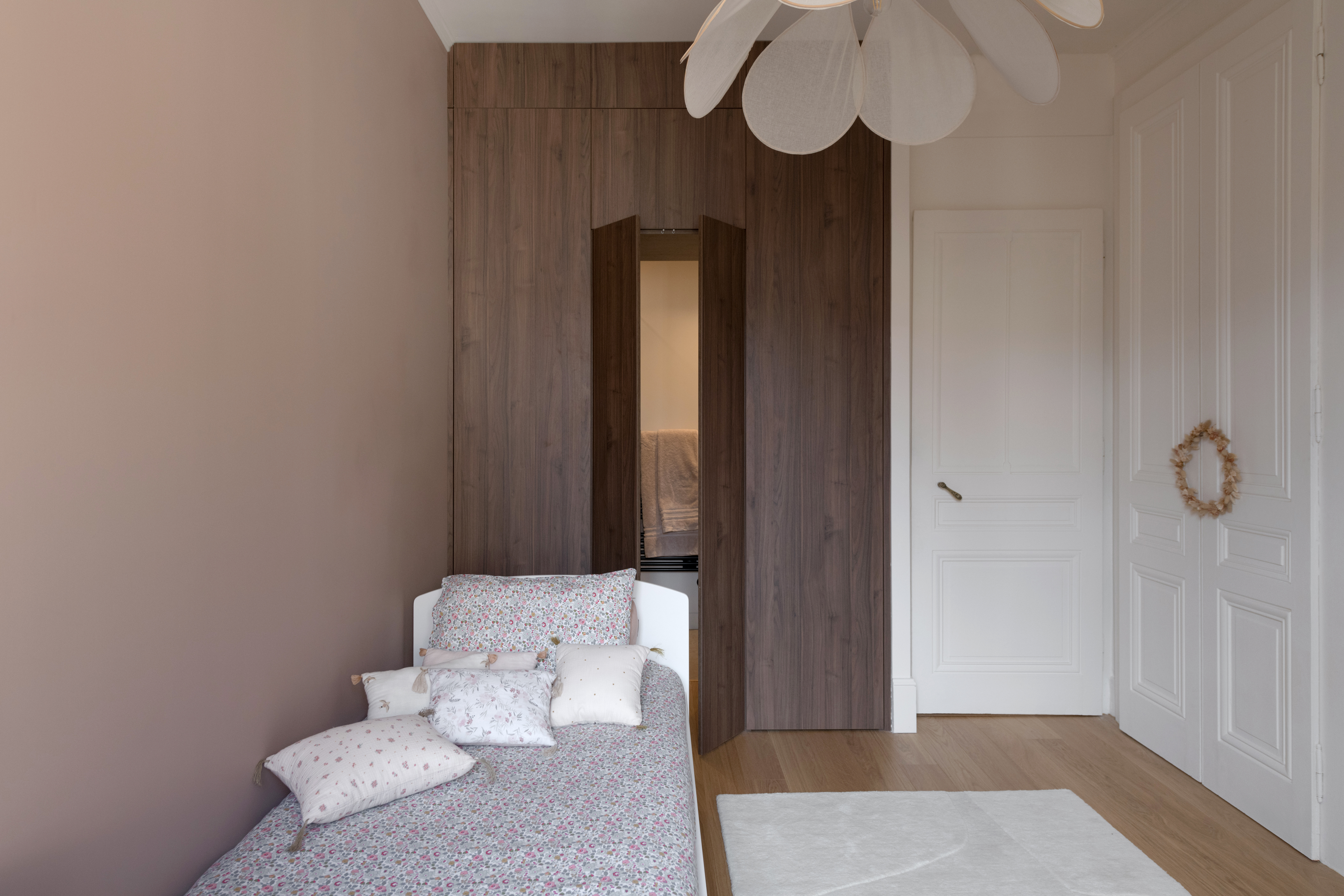 Chambre-enfant-dressing-bois-perene-nantes