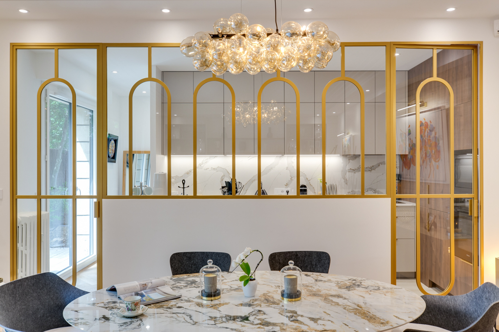 Le choix du mobilier et les luminaires pour sublimer les agencements