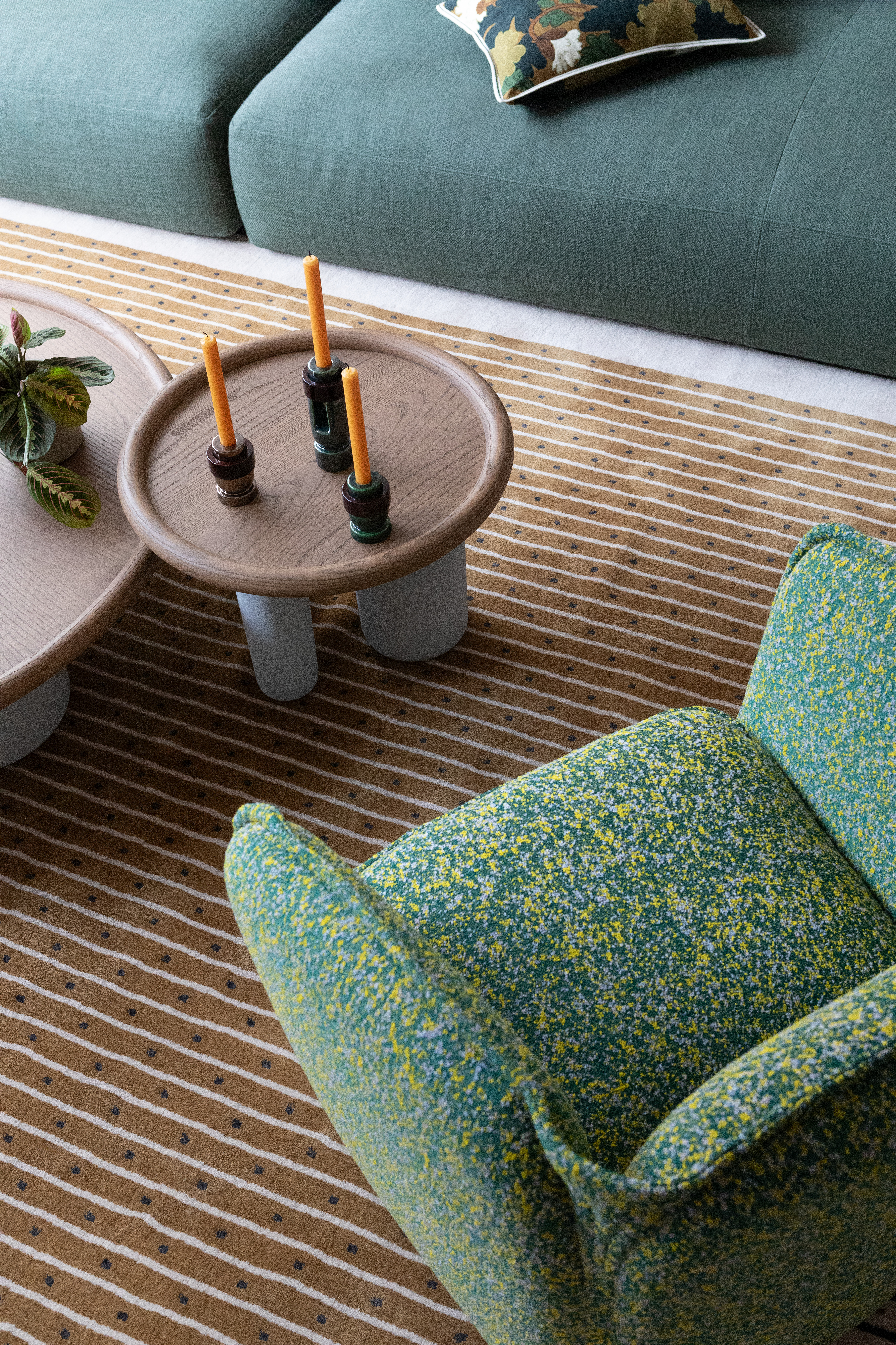 objet-deco-fauteuil-tendance-vert-perene-merignac