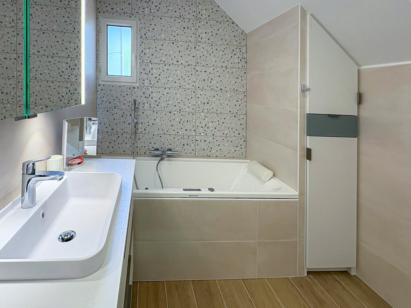 WhatsApp Image 2025-07-17 at 22.34.08 (4)