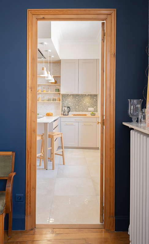 Entree-cuisine-bois-perene-hyeres