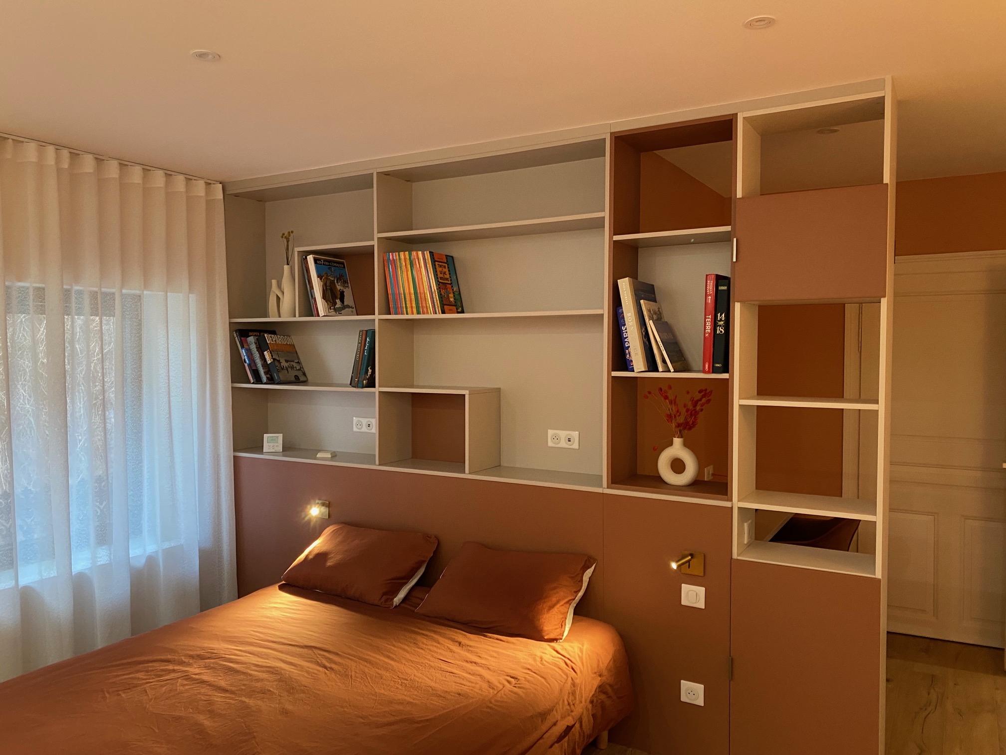 Tête de lit bibliothèque