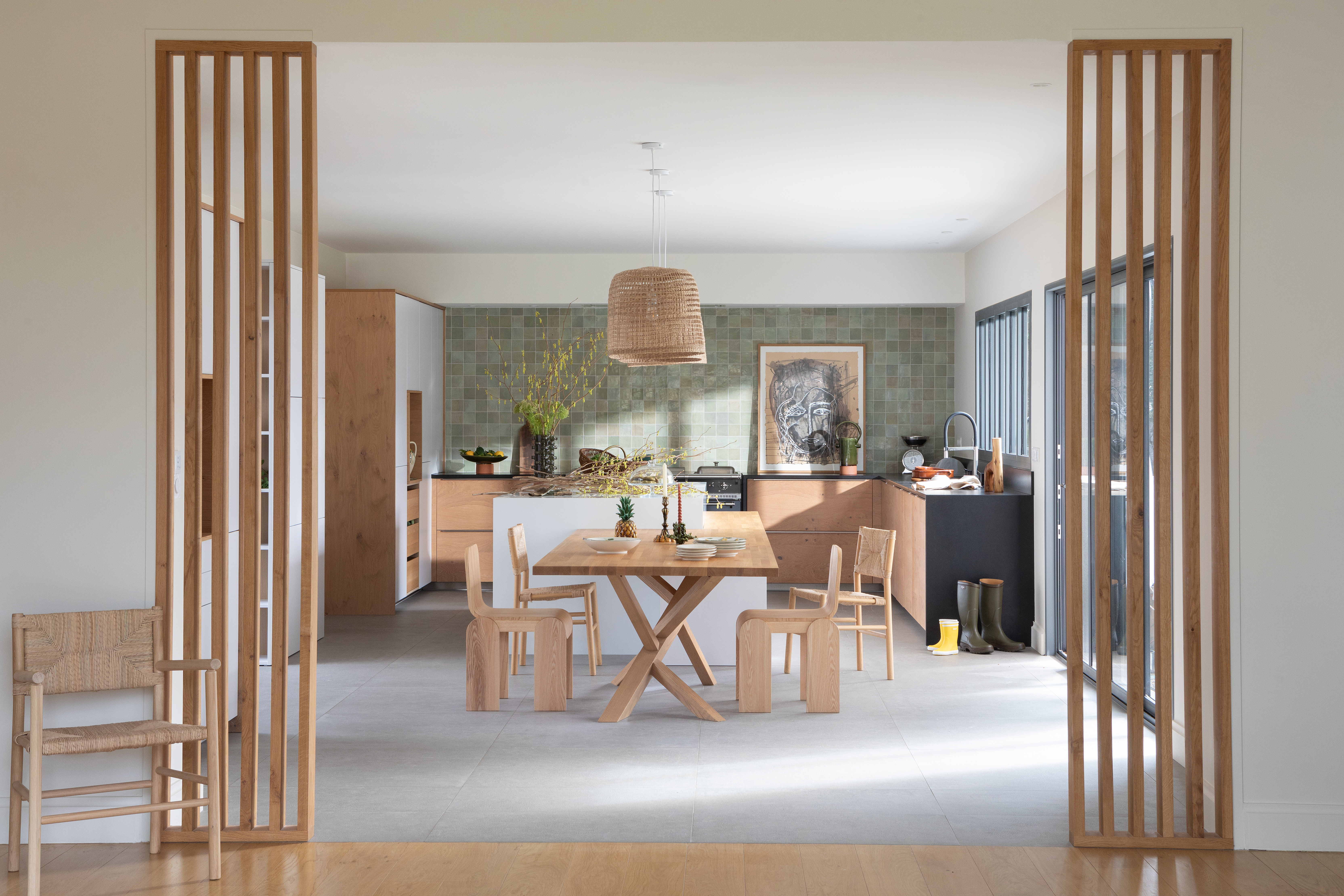 maison-esprit-provencal-cuisine-ouverte-perene